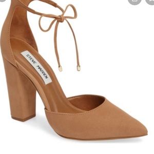 Steve Madden Pampered Tan Block heel pump shoe